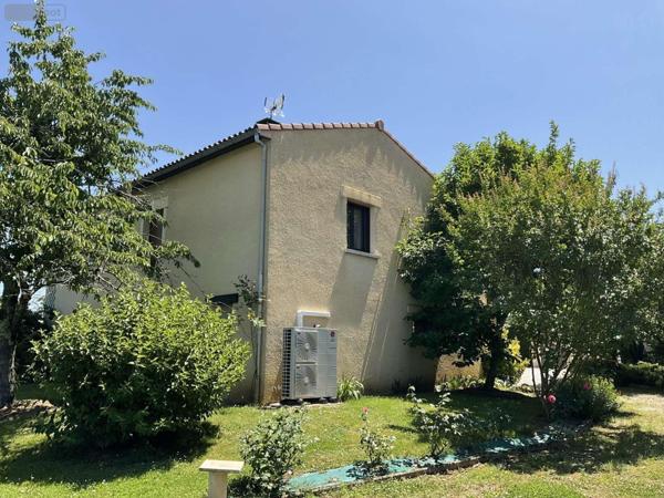 Maison à vendre à Gourdon dans le Lot (46300), ref : 46041/420