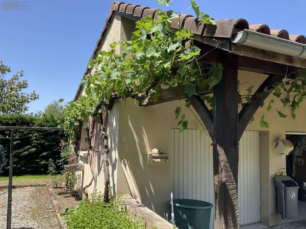 Maison à vendre à Gourdon dans le Lot (46300), ref : 46041/420