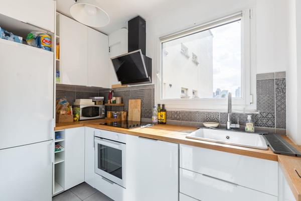 Exclusivité ERA Bécon - Superbe appartement 3 pièces lumineux à Courbevoie
