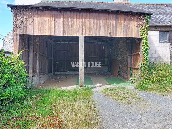 Maison à vendre maison en pierre centre bourg.