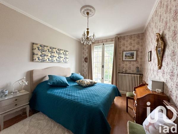 Maison 6 pièces de 201 m² à Villeneuve-sur-Lot (47300)