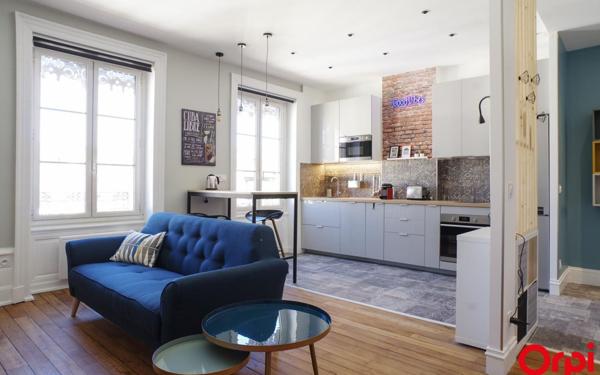 Appartement à louer    1 pièce •  Lyon 7
