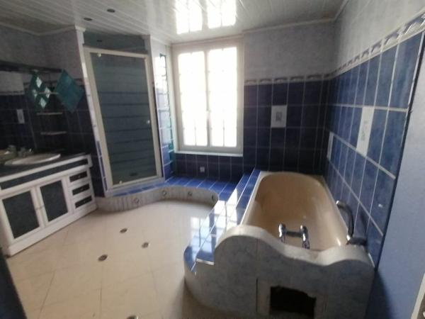 Maison à louer  5 pièces •  Poitiers