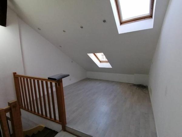 Maison à louer  5 pièces •  Poitiers