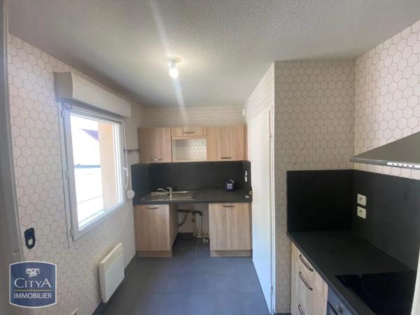 Appartement à louer 3 pièces 59.96m² Divion (62460)