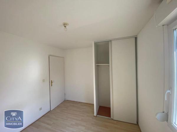 Appartement à louer 3 pièces 59.96m² Divion (62460)