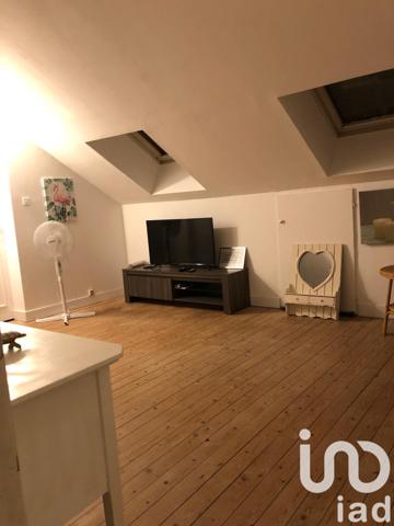 Maison à vendre 8 pièces 191 m² Ruelle-sur-Touvre