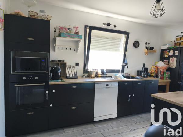 Maison à vendre 8 pièces 191 m² Ruelle-sur-Touvre