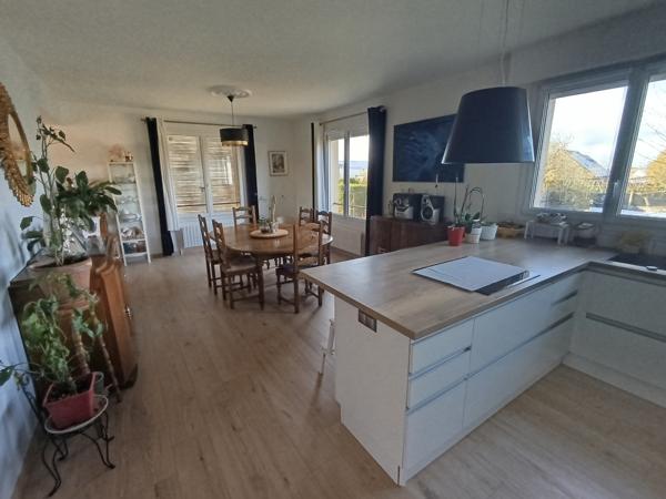 Grande maison familiale avec possible logement indépendant sur 1900m² de terrain