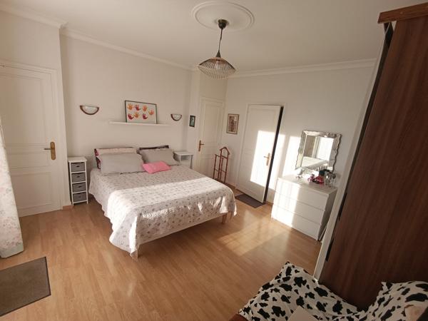 Grande maison familiale avec possible logement indépendant sur 1900m² de terrain