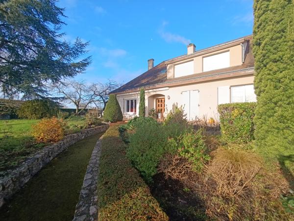 Grande maison familiale avec possible logement indépendant sur 1900m² de terrain