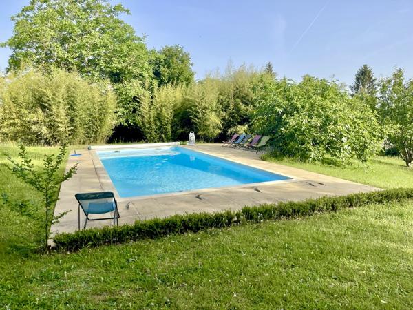 Maison
         13 pièces
        - 360 m² Bien prestige 849 000 € *