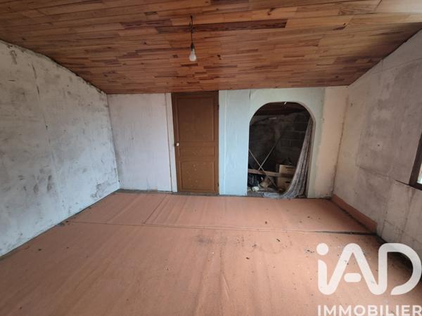 Maison à vendre 4 pièces 126 m² Pouru-Saint-Remy