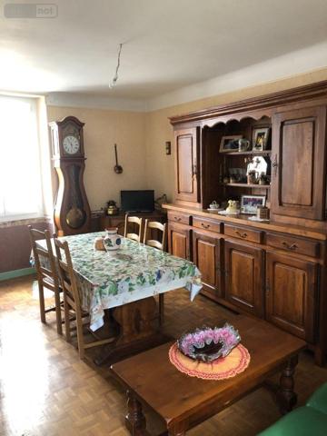 Maison de ville à vendre à Issoudun dans l'Indre (36100), ref : 11813/1243