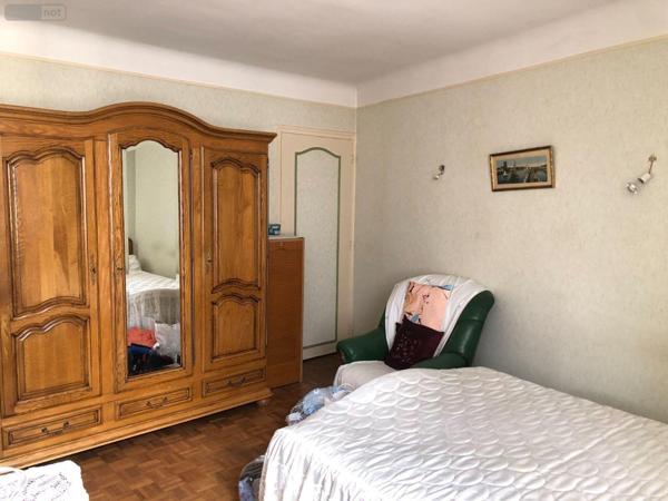 Maison de ville à vendre à Issoudun dans l'Indre (36100), ref : 11813/1243