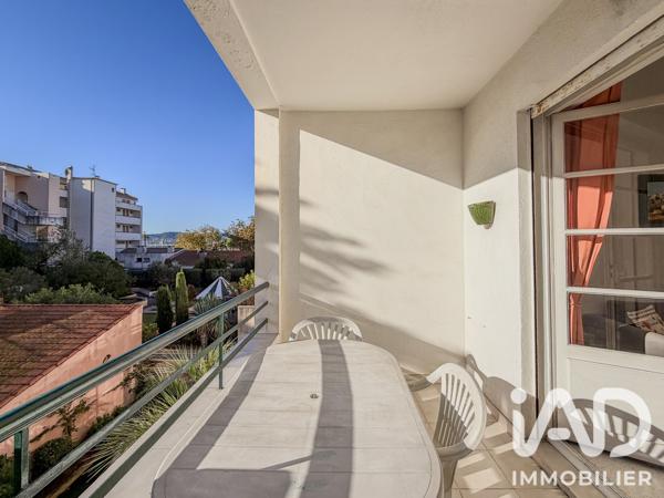 Appartement à vendre 3 pièces 50 m² Fréjus