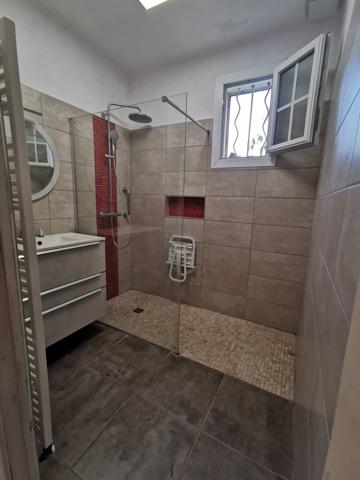 Cairanne (84290) VILLA TRADITIONNELLE