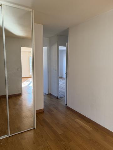 Amiens (80000) Bel appartement T3 de 85,84 m² avec cave, garage et parking rue Henri Daussy à AMIENS