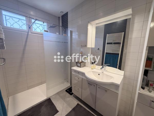 Maison 6 pièces - 102 m²