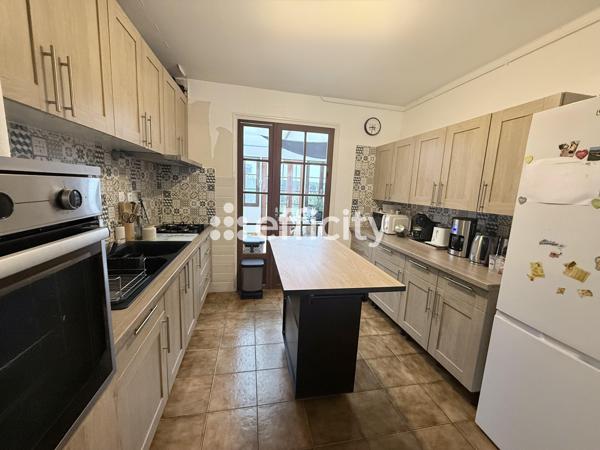 Maison 6 pièces - 102 m²