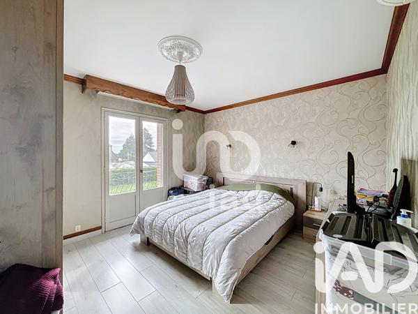 Immeuble à vendre 253 m² Fougères