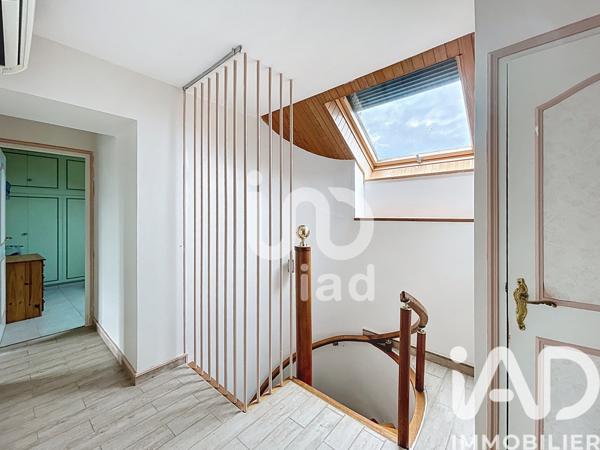 Immeuble à vendre 253 m² Fougères