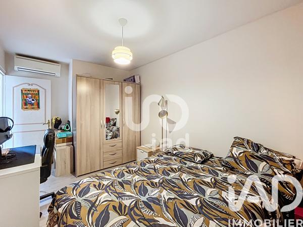 Immeuble à vendre 253 m² Fougères