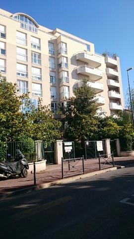 Vanves (92170) 3 pièces à proximité du Parc Pic dans un immeuble de 1994.