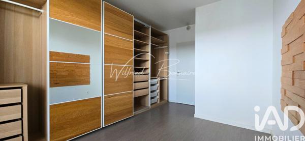 Location appartement 4 pièces 75 m² Nanterre