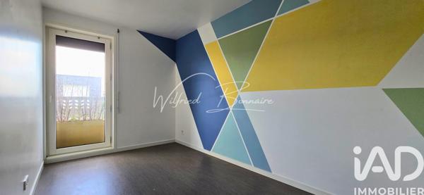 Location appartement 4 pièces 75 m² Nanterre