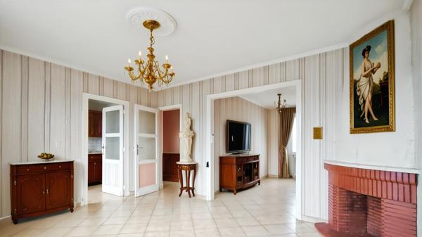 Maison 4 pièces calme, proche commodités