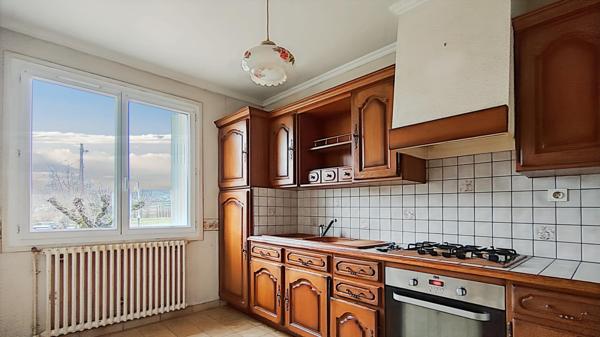 Maison 4 pièces calme, proche commodités