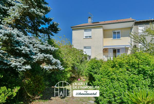 Maison
         7 pièces
        - 147 m² Exclusivité 249 900 €*