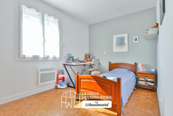 Maison
         7 pièces
        - 147 m² Exclusivité 249 900 €*