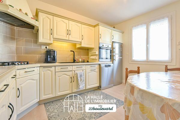 Maison
         7 pièces
        - 147 m² Exclusivité 249 900 €*