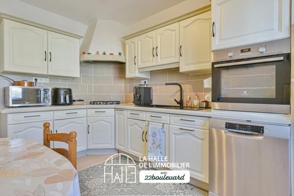 Maison
         7 pièces
        - 147 m² Exclusivité 249 900 €*