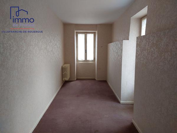 Maison de hameau avec terrain à proximité