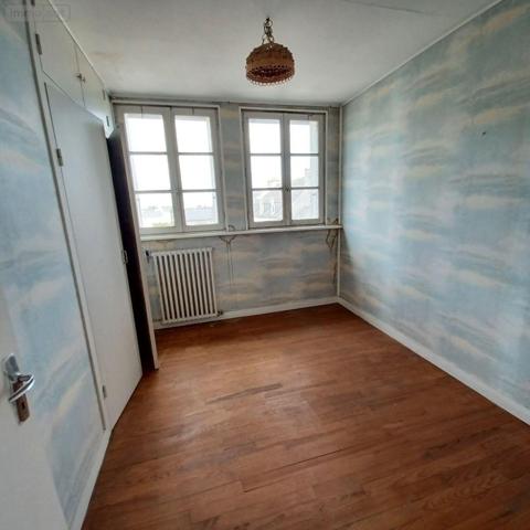 Local mixte (Pro/Hab) à vendre à Plouénan dans le Finistère (29420), ref : 29104-IMMR1036   
CENTRE BOURG