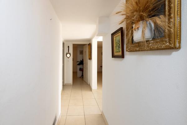 Maison traditionnelle T5 156 m2 avec jardin