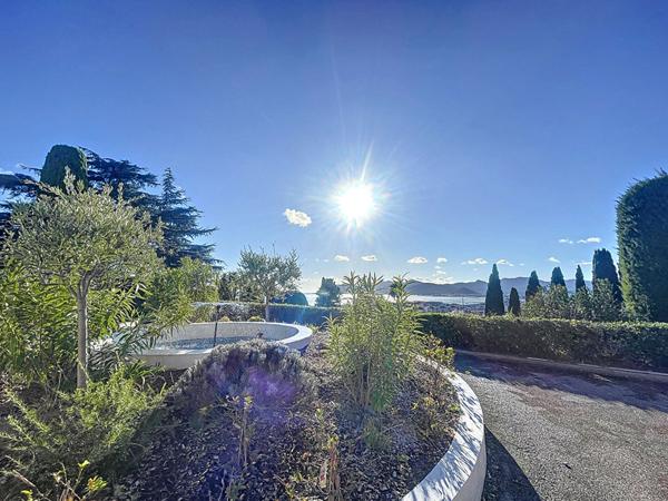 Penthouse Cannes VUE MER PANORAMIQUE!