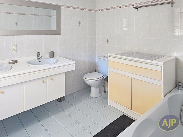 Vente maison Rivedoux Plage : 811 200 € - AJP Immobilier Luçon