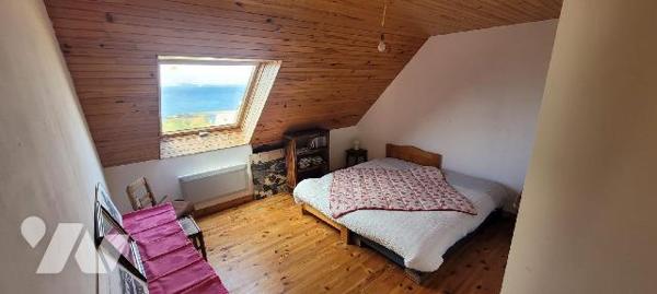 LANVEOC - Belle maison traditionnelle bien tenue offrant une vue panoramique sur la rade de Bre...