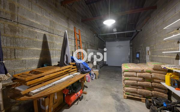 Maison à vendre    3 pièces •  Merville