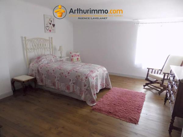 Vente                                                      Maison
                        
                     6 pièces                      108 m2                     à Sainte-Colombe-sur-l'Hers