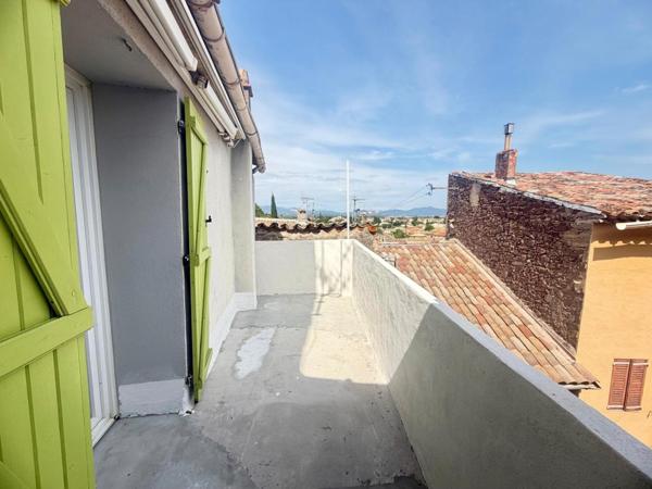 calme, terrasse avec vue dégagée,