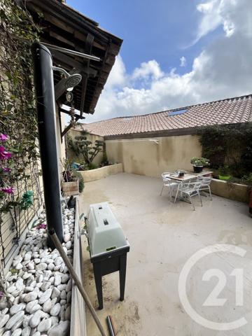 Maison à vendre  15 pièces - 246,18 m2 ROUJAN - 34