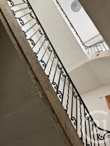 Maison à vendre  15 pièces - 246,18 m2 ROUJAN - 34