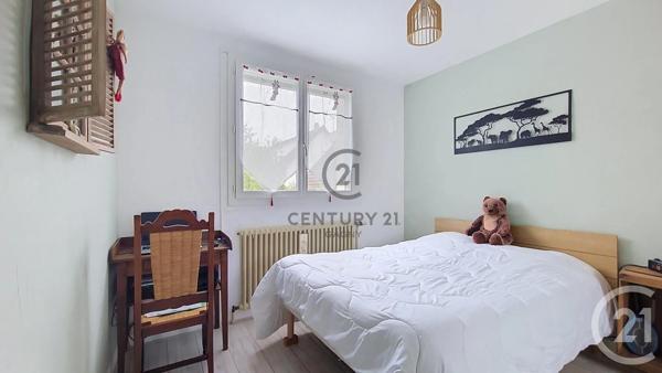 Maison à vendre  5 pièces - 117,54 m 2   GAGNY  - 93