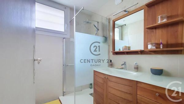 Maison à vendre  5 pièces - 117,54 m 2   GAGNY  - 93