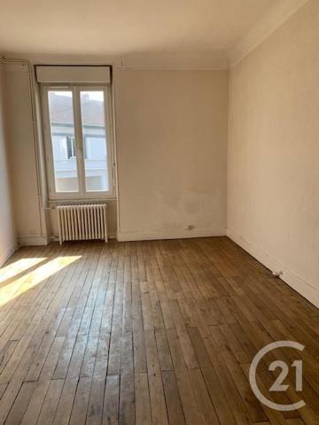Immeuble à vendre  300 m2 MONTLUCON - 03